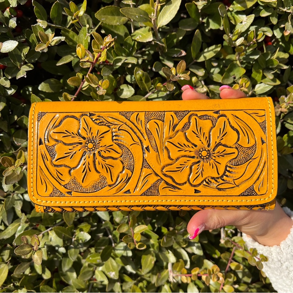 Yellow mustard tooled American darling wallet